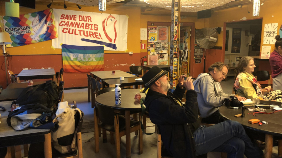 18A77A2D-13AC-4BB9-A5E0-93BC817E5D4A